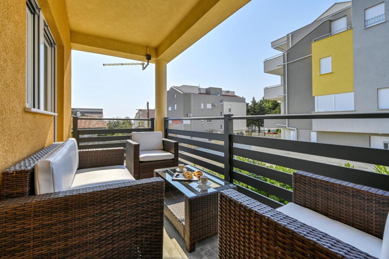 Apartman Michael / Novalja / Zrce Esterno foto