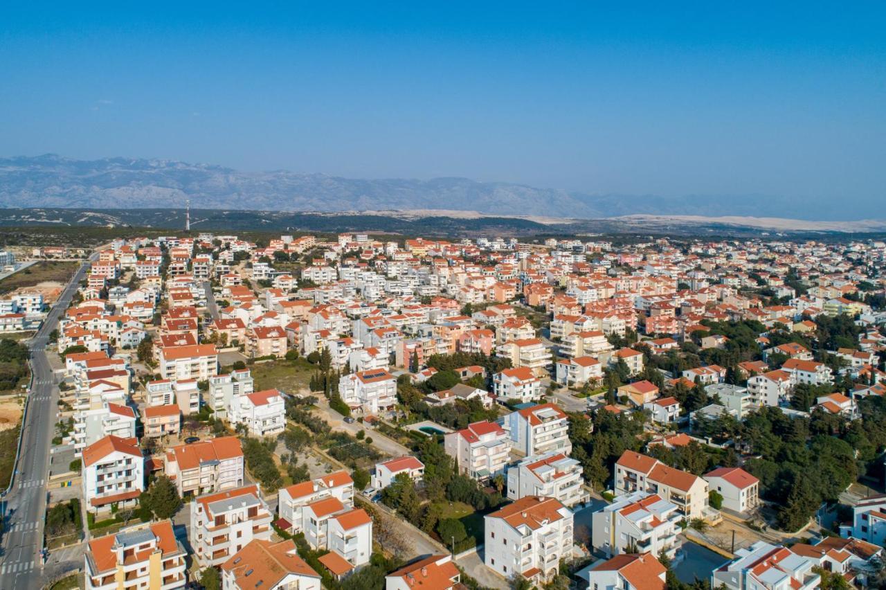 Apartman Michael / Novalja / Zrce Esterno foto