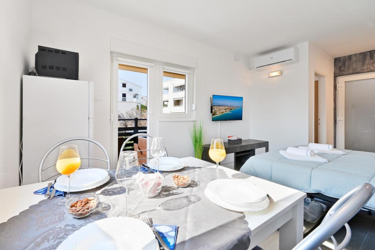 Apartman Michael / Novalja / Zrce Esterno foto