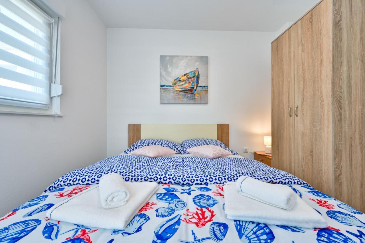 Apartman Michael / Novalja / Zrce Esterno foto